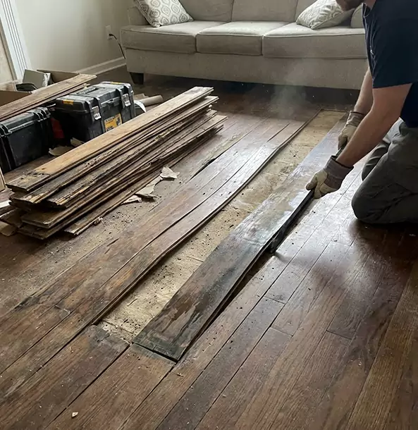 Why Kennesaw Homeowners Choose Kennesaw Restoration Pro for Water Damage Floor Repair?